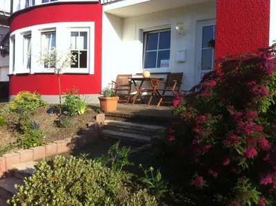 Ein Garten an der Unterkunft Ferienwohnung Kaspers