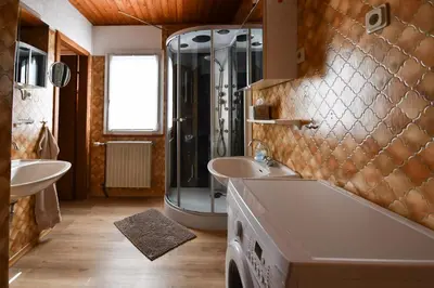Ein Badezimmer in der Unterkunft Jagdhaus Maja