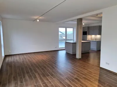Küche/Küchenzeile in der Unterkunft Modernes 2-Zimmer Luxus Apartment mit Balkon- Stilvolle und Gemütliche Ferienwohnung