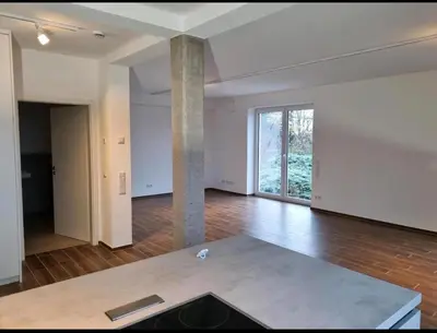 Ein Bett oder Betten in einem Zimmer der Unterkunft Modernes 2-Zimmer Luxus Apartment mit Balkon- Stilvolle und Gemütliche Ferienwohnung