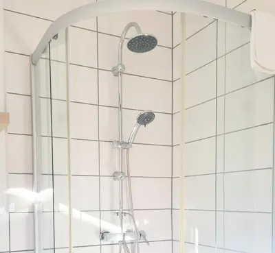Ein Badezimmer in der Unterkunft Loft am Airport Hahn