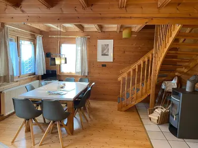 Grundriss der Unterkunft Holiday Home Chalet mit Garten- Grill und Terrasse by Interhome