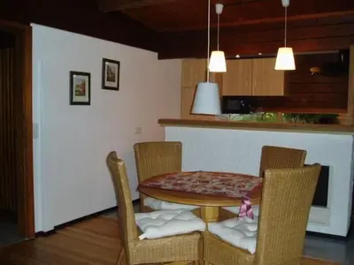 Ein Sitzbereich in der Unterkunft Holiday Home Eifelcottage Rehwiese by Interhome