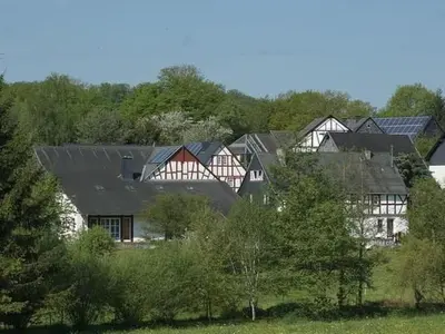 Das Gebäude in dem sich die Ferienwohnung befindet