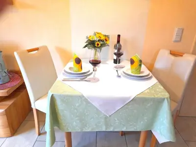 Getränke in der Unterkunft Apartment FeWo Sonnenblume by Interhome