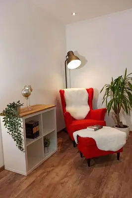 Ein Sitzbereich in der Unterkunft Apartment Haus Starkenburg by Interhome