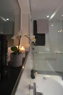 Ein Badezimmer in der Unterkunft Apartment Appartement in Mastershausen mit Terrasse- Garten und Grill by Interhome