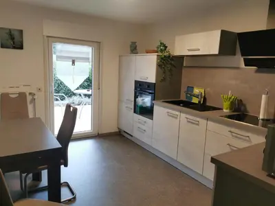 Küche/Küchenzeile in der Unterkunft Ferienwohnung DORFWIESE