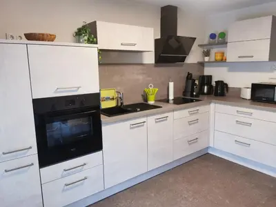 Küche/Küchenzeile in der Unterkunft Ferienwohnung DORFWIESE