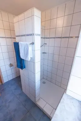 Ein Badezimmer in der Unterkunft Gästehaus Franzmann