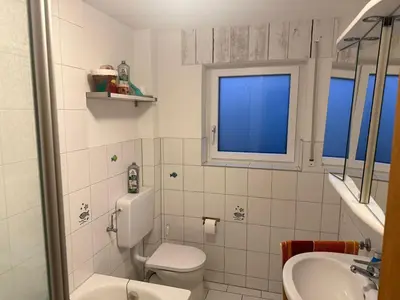 Ein Badezimmer in der Unterkunft Gemütliche 2-Zimmer Wohnung