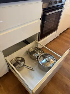 Küche/Küchenzeile in der Unterkunft Sonnige Design-Dachwohnung mit Fernblick