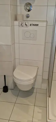 Ein Badezimmer in der Unterkunft II Schöne Wohnung in Bingen mit phantastischem Blick auf die Nahe, Fewo für Monteure-B