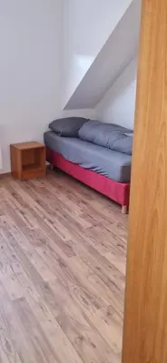 Ein Bett oder Betten in einem Zimmer der Unterkunft III Schöne Wohnung in Bingen mit phantastischem Blick auf die Nahe, Fewo für Monteure-C