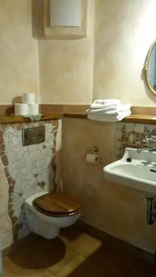 Ein Badezimmer in der Unterkunft Historische Wassermühle