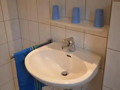 Ein Badezimmer in der Unterkunft Apartment in Gransdorf with Scenic Views