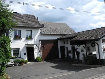 Das Gebäude in dem sich das Bed & Breakfast befindet