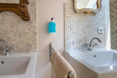 Ein Badezimmer in der Unterkunft Romantisches Hotel zur Post