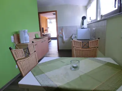 Küche/Küchenzeile in der Unterkunft Ferienwohnung Rivaner