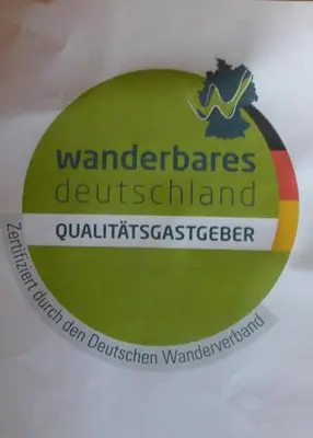 Ein Zertifikat, Auszeichnung, Logo oder anderes Dokument, das in der Unterkunft Lorettablick ausgestellt ist