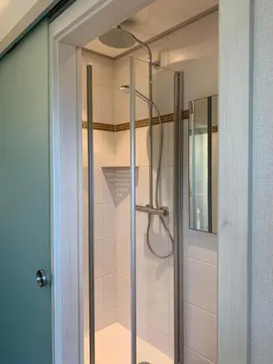 Ein Badezimmer in der Unterkunft Weingut Stiftshof