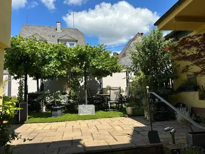Das Gebäude in dem sich die Pension befindet