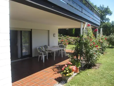 Ein Garten an der Unterkunft Ferienwohnung Sonneck