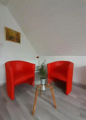 Ein Sitzbereich in der Unterkunft FeWo Karola