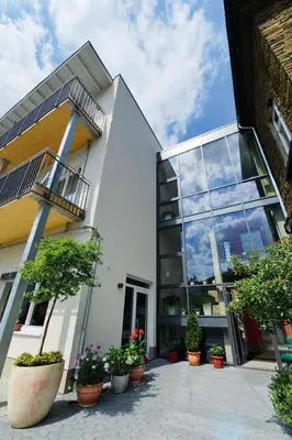 Das Gebäude in dem sich das Hotel befindet