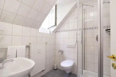 Ein Badezimmer in der Unterkunft Hotel Klostermühle Siebenborn