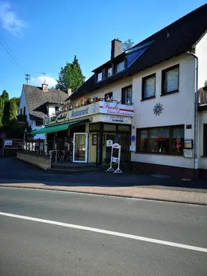 Das Gebäude in dem sich das Hotel befindet