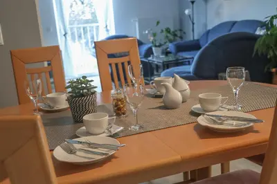 Ein Sitzbereich in der Unterkunft Deine-Eifel-Ferienwohnung