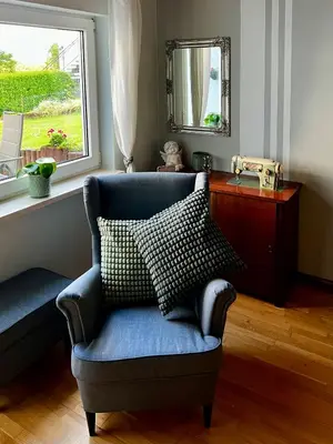 Ein Sitzbereich in der Unterkunft Deine-Eifel-Ferienwohnung