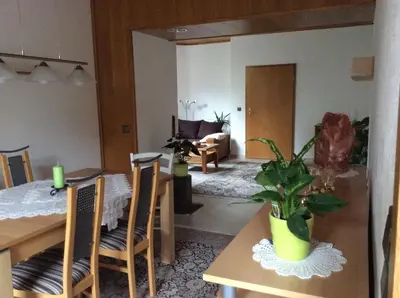 Ein Sitzbereich in der Unterkunft Fewo Blütenreich