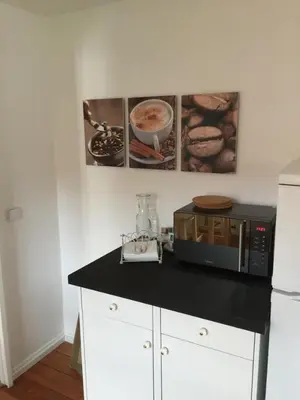 Küche/Küchenzeile in der Unterkunft SEELIG`S