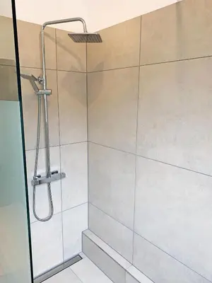 Ein Badezimmer in der Unterkunft Landhaus am Sonnenberg