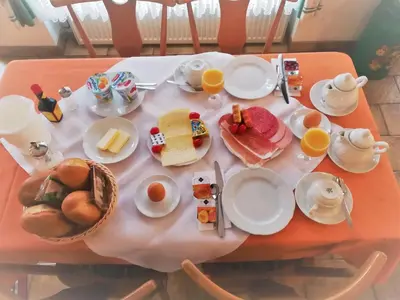Essen in der Pension oder in der Nähe