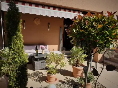 Ein Garten an der Unterkunft Fewo Purper