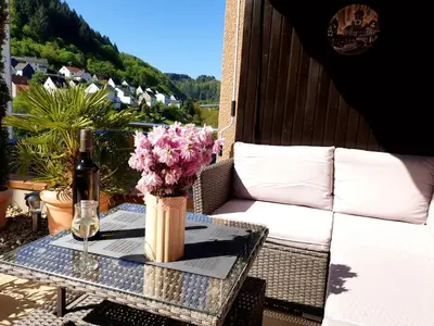 Ein allgemeiner Bergblick oder ein Berglick von der Ferienwohnung aus