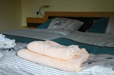Ein Bett oder Betten in einem Zimmer der Unterkunft Bistro im Ring