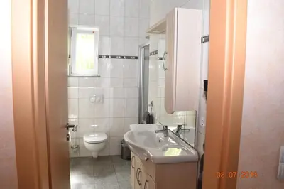Ein Badezimmer in der Unterkunft Ferienweingut Borens