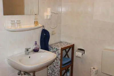 Ein Badezimmer in der Unterkunft Ferienwohnung Holunderweg