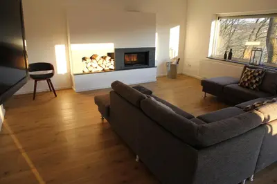 Ein Sitzbereich in der Unterkunft Forsthaus in Katzwinkel