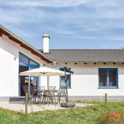 Amazing Home In Gerolstein With Kitchen