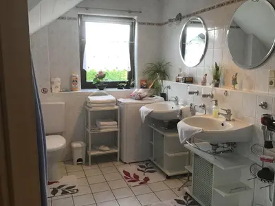 Ein Badezimmer in der Unterkunft Haus Irena