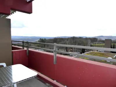Ein Balkon oder eine Terrasse in der Unterkunft Apartment Loreley - A705 by Interhome