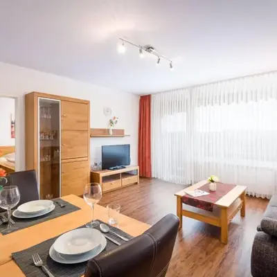 Apartment Wiesenblick - A706 by Interhome