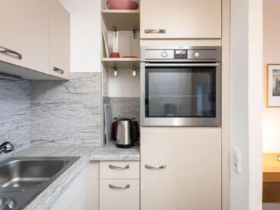 Küche/Küchenzeile in der Unterkunft Apartment Löwenzahn - A808 by Interhome