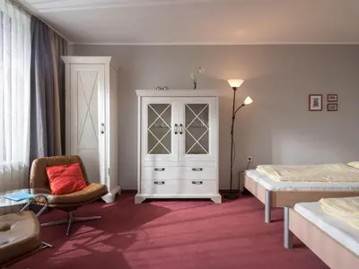 Ein Bett oder Betten in einem Zimmer der Unterkunft Apartment Weitblick - B1010 by Interhome
