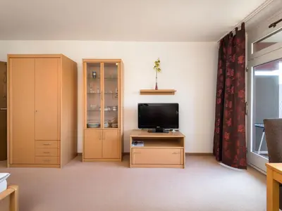TV/Unterhaltungsangebot in der Unterkunft Apartment Möwe - B512 by Interhome